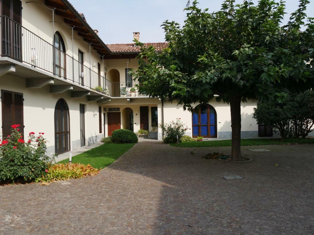 La Maison Du Soleil Appartamento Alba Pompeia Kültér fotó